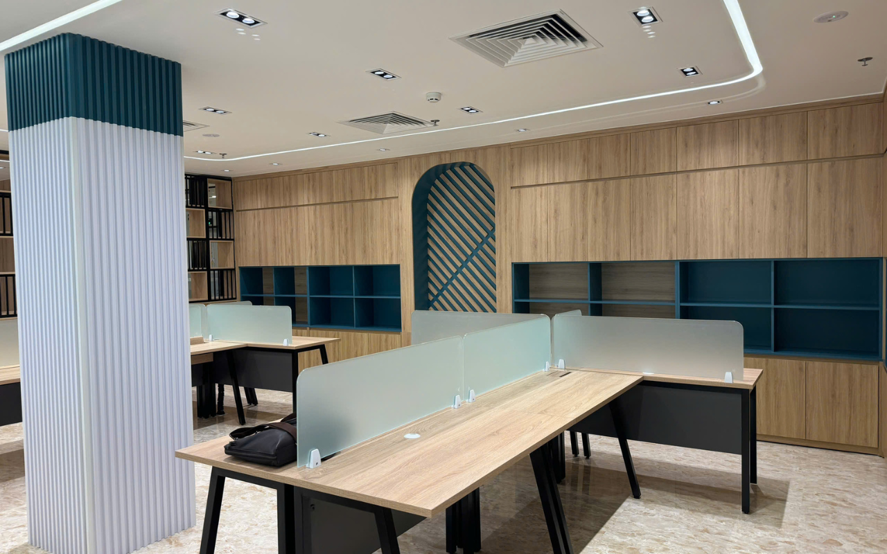 Thi công nội thất văn phòng hiện đại tại Quận 7